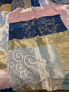 EliteStyle Lavender & Teal Decorative Textile Label Shower Curtain